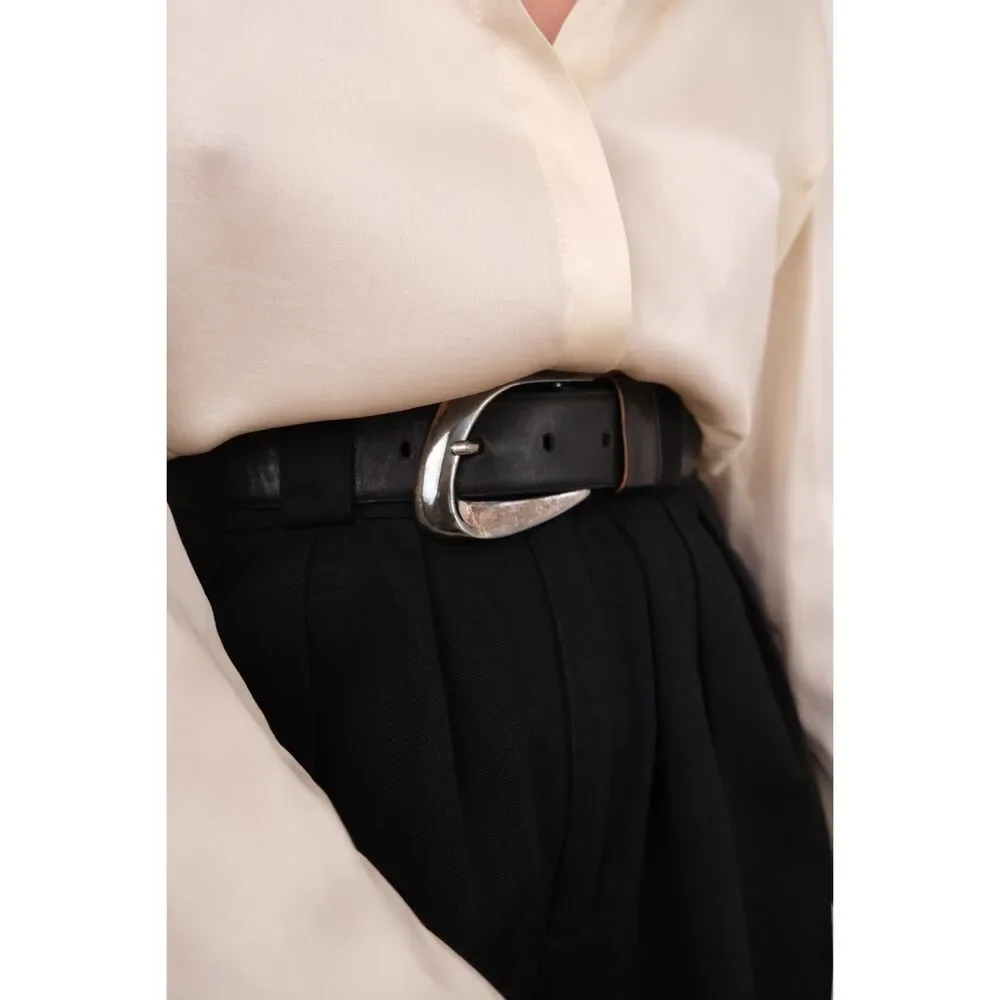 Hermine deep black